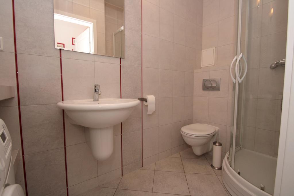 100-sio Apartment